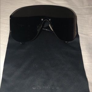 Chanel sunglasses runway addition